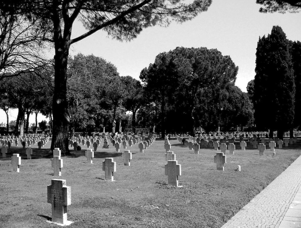 Exponat: Soldatenfriedhof Pomezia