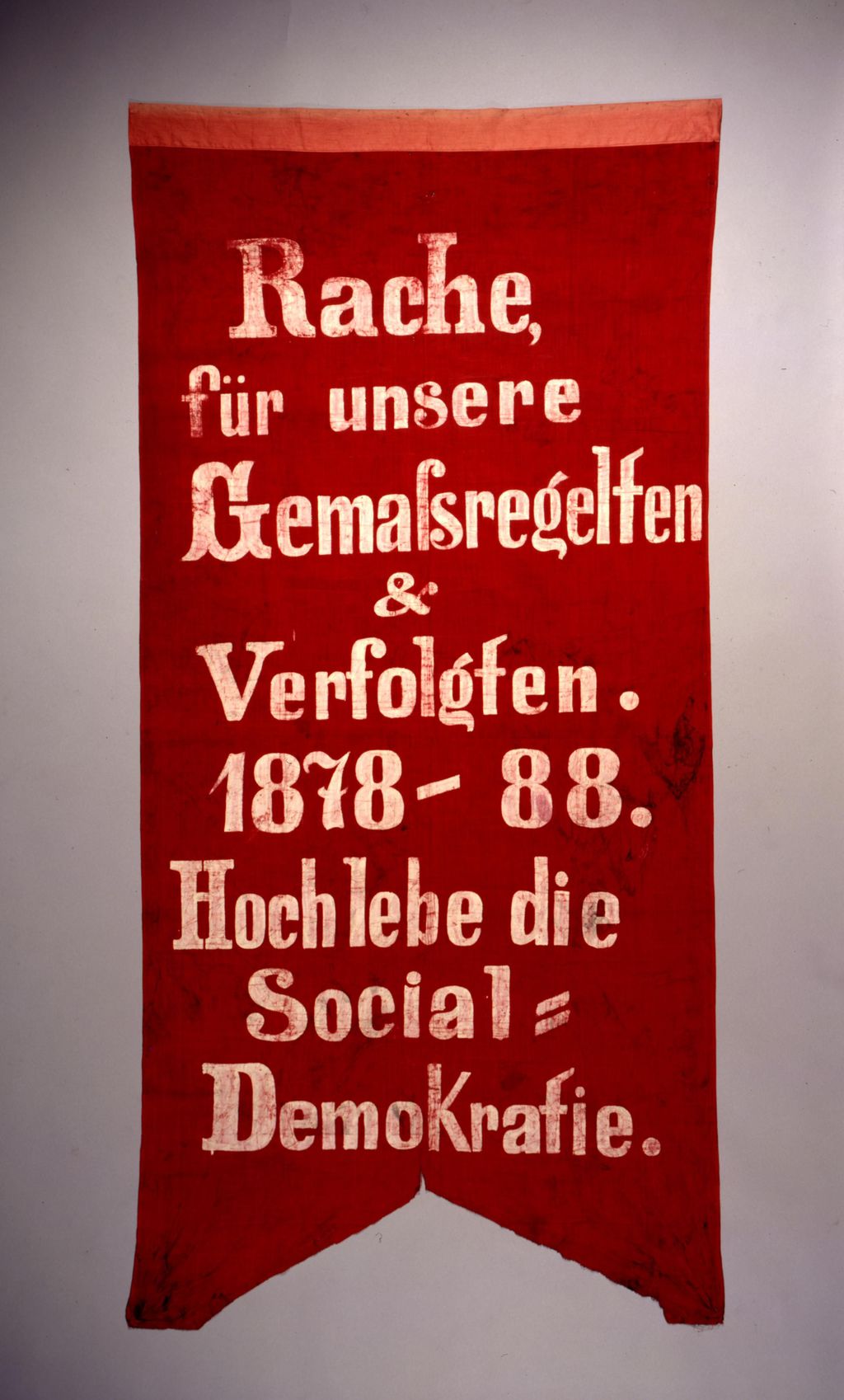 Exponat: Fahne: Sozialdemokratie, 1888