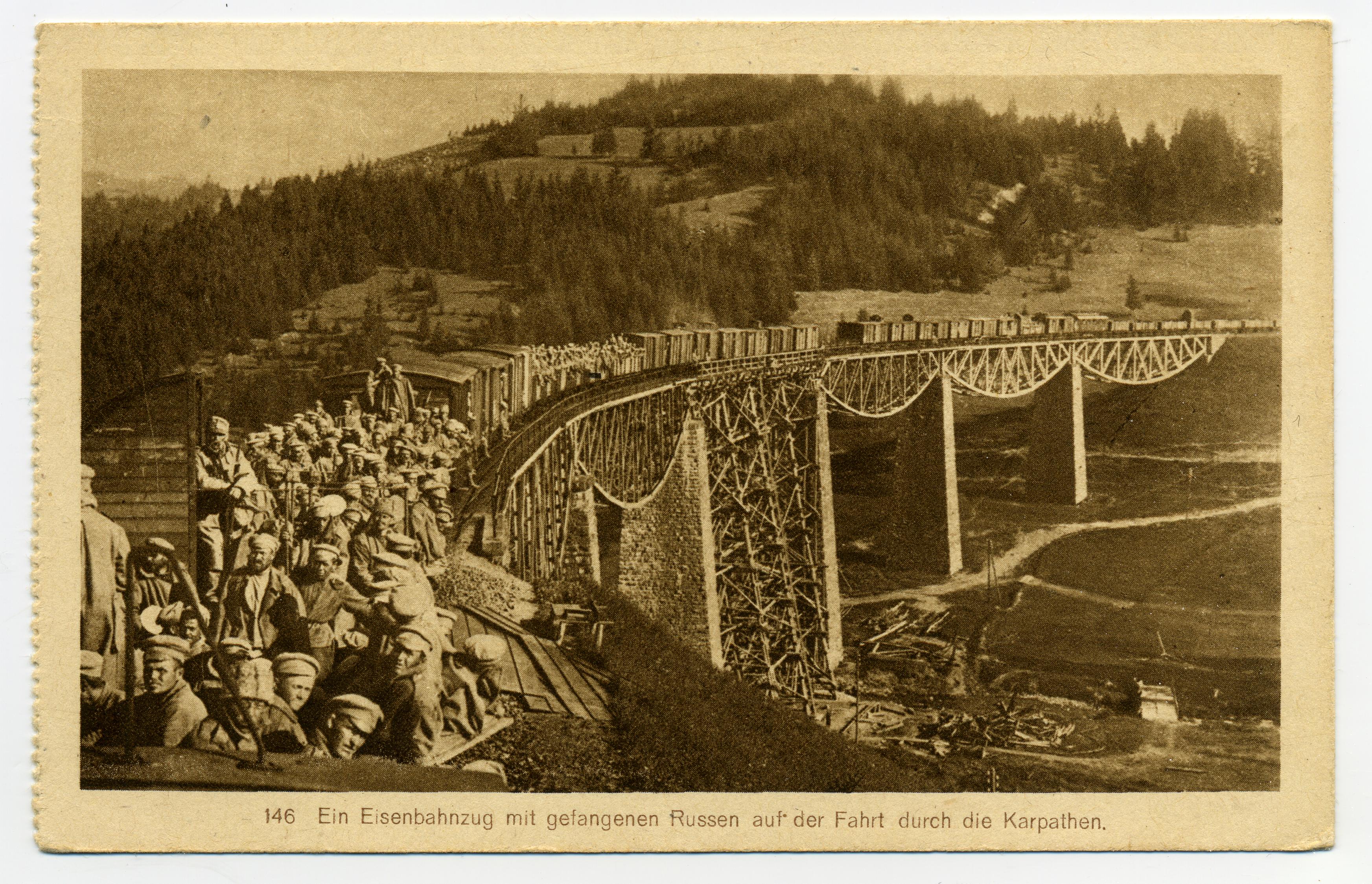 Exponat: Postkarte: Transport russischer Kriegsgefangener in den Karpaten, 1914/1918