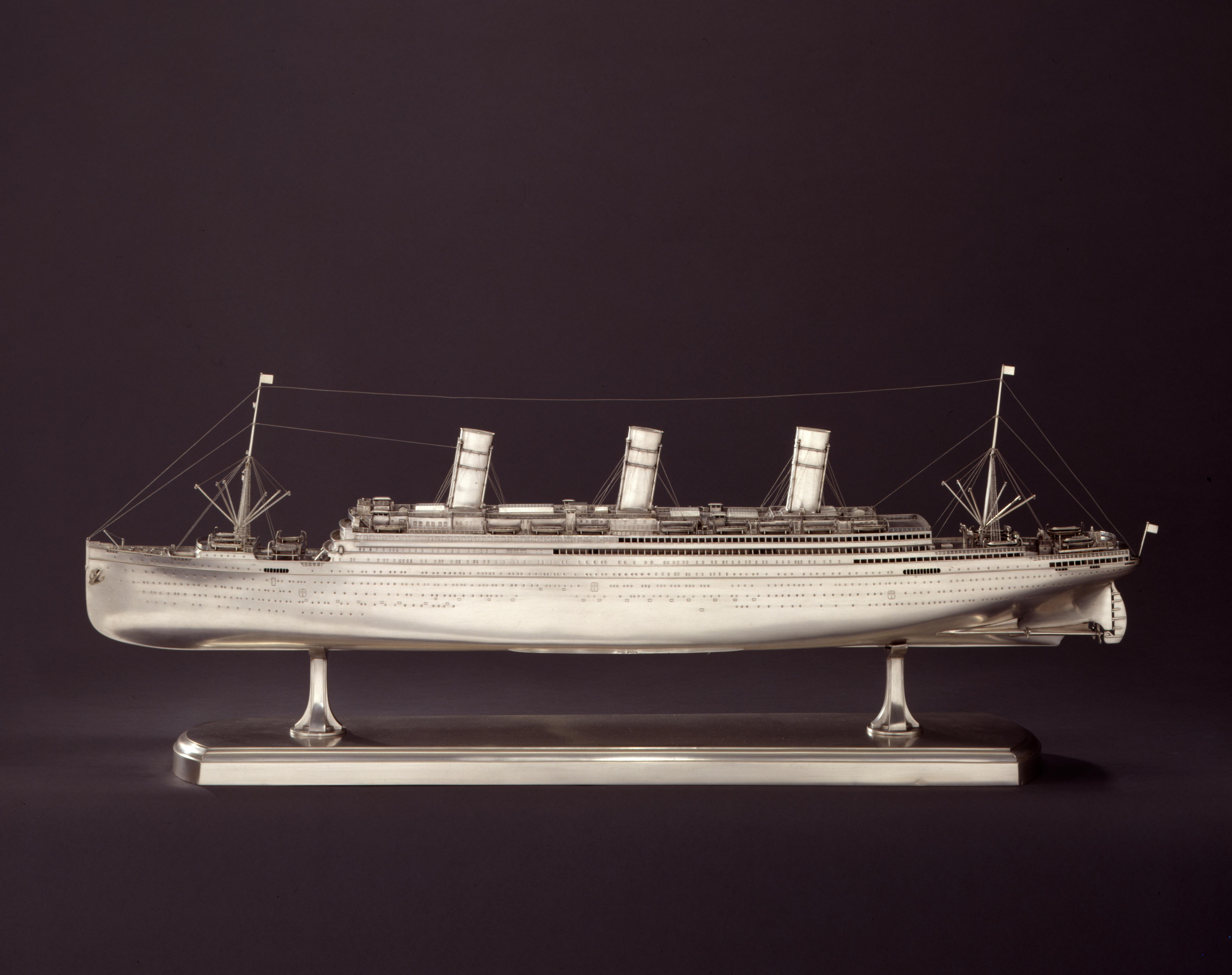 Modell: Schnelldampfer "Imperator", 1912