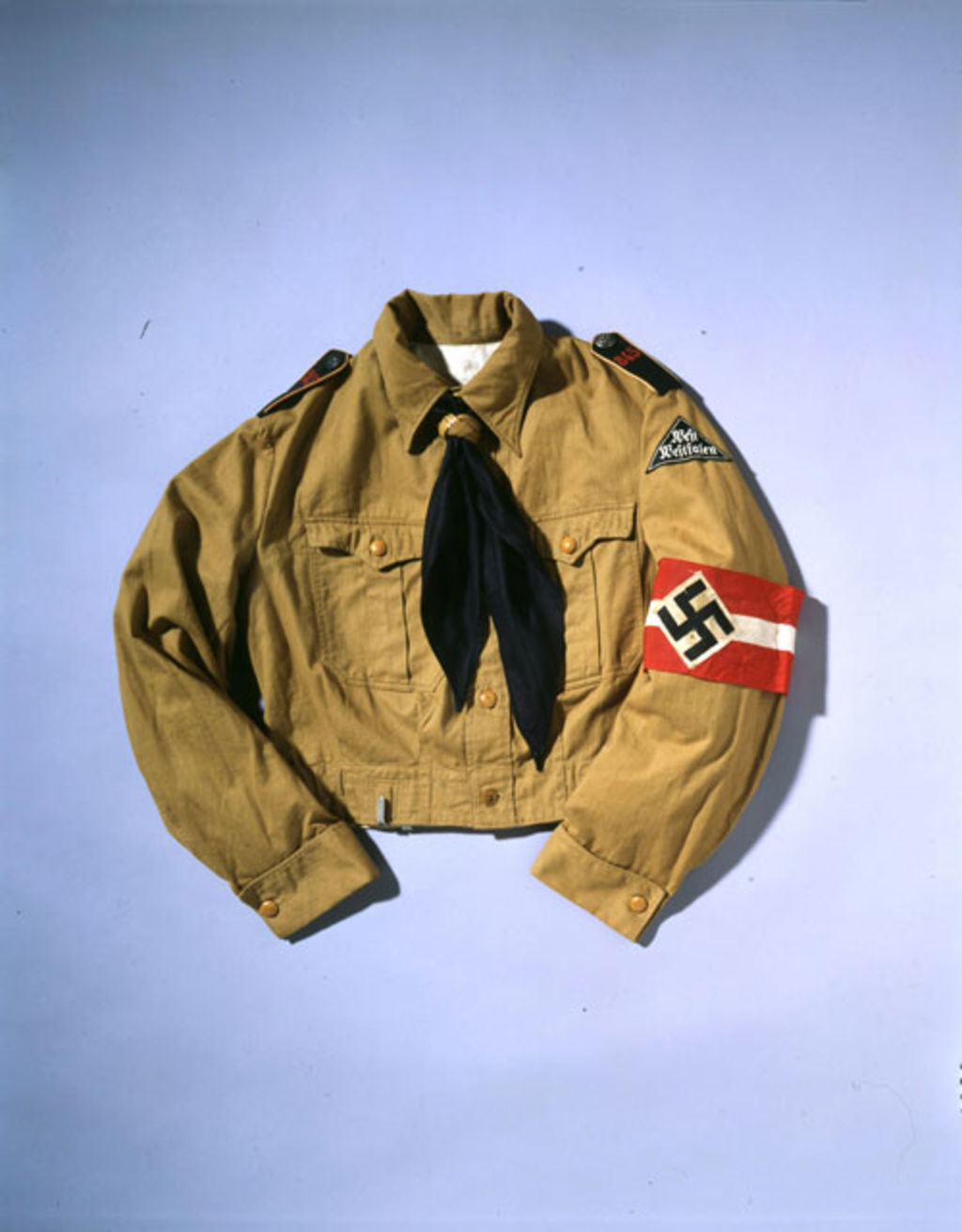 Exponat: Teile einer HJ-Uniform, 1935-1945