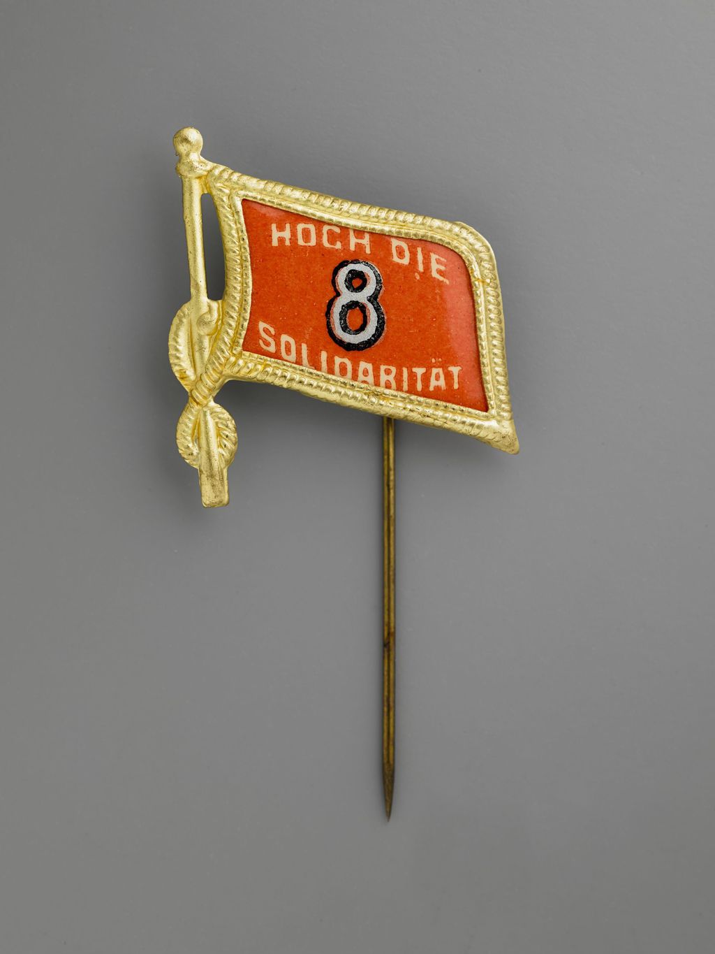 Abzeichen: SPD-Werbung zum 8-Stundentag "Hoch die Solidarität", 1900-1914