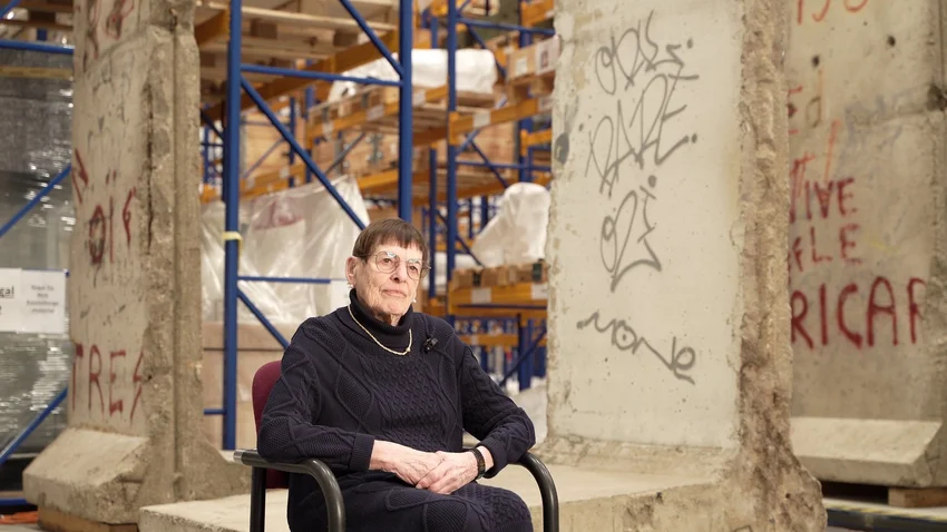 „Man konnte plötzlich nur noch unter Lebensgefahr dieses Land verlassen“ – Renate Werwigk-Schneider erinnert sich an den Bau der Berliner Mauer