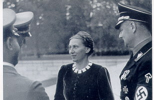 Reichsfrauenführerin Scholtz-Klink, 1937